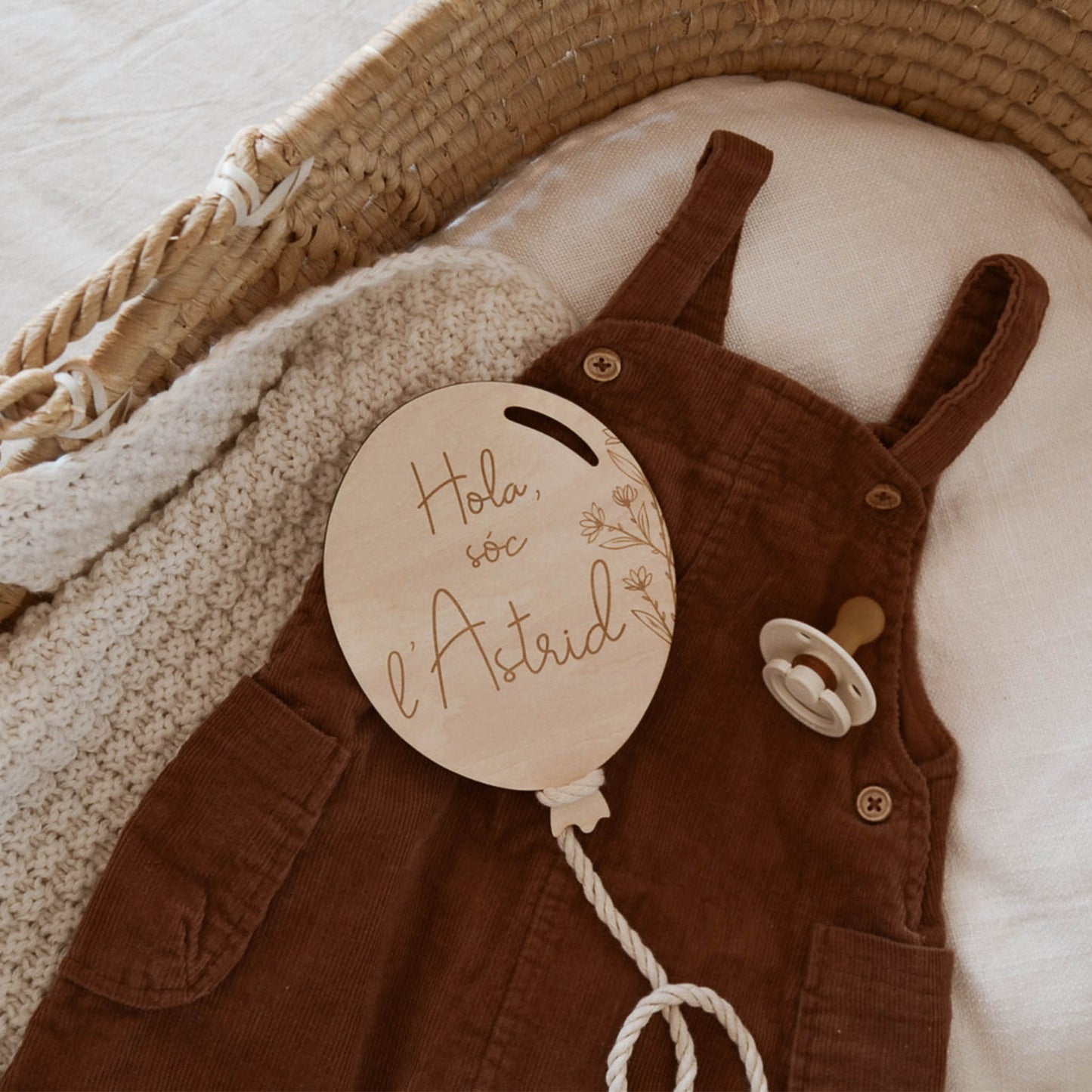 Globo de madera personalizado - Modelo Astrid