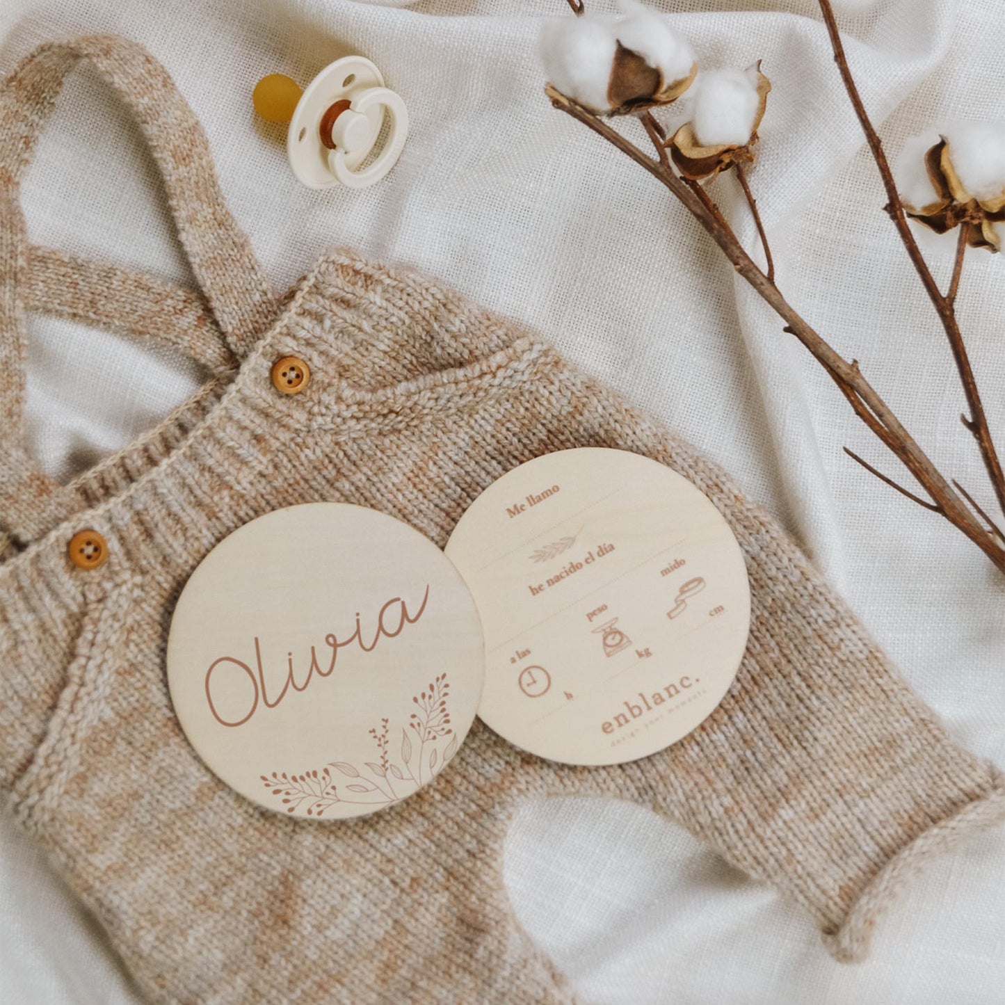 Placa personalizada con el nombre del bebé - lavanda
